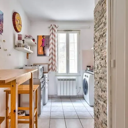 Appartamento Charmant appartement T1 dans le quartier Crimée Parigi